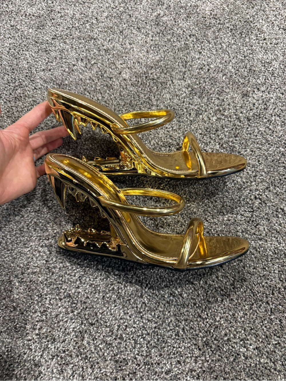 Women’s Gold Heels -Size9.5